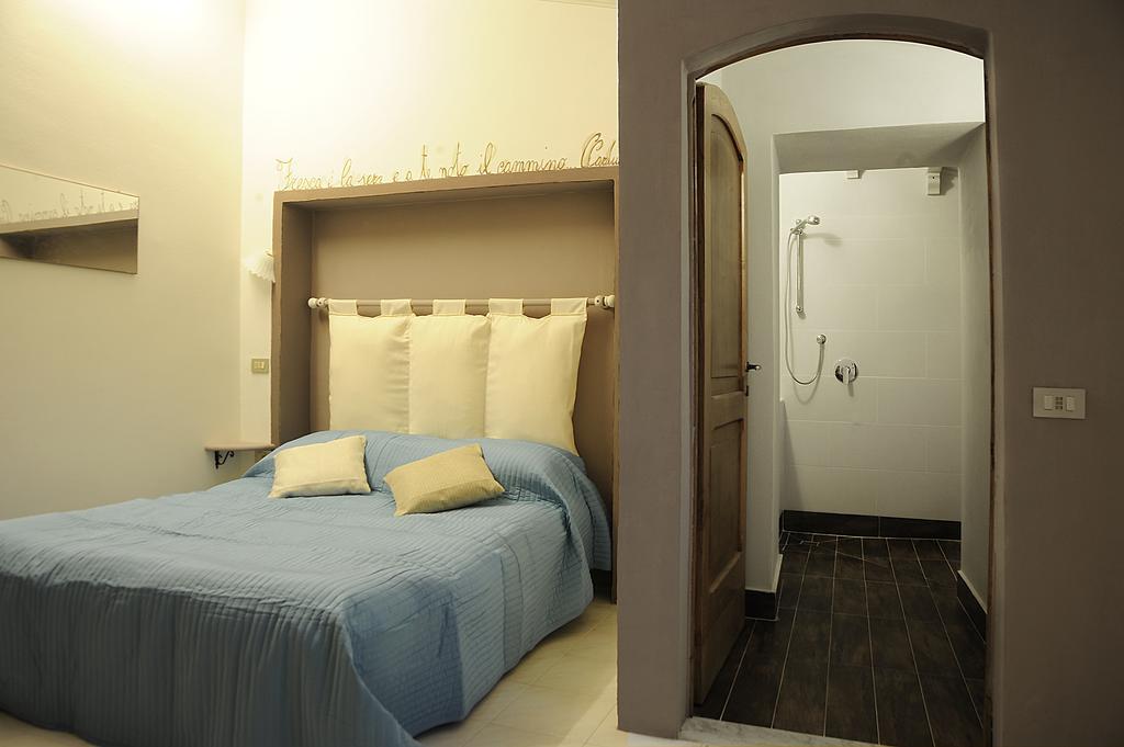 Mancino Bed and Breakfast Poggibonsi Rum bild